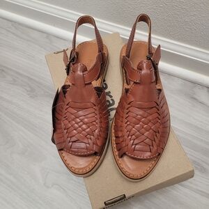 Bearpaw women sandals